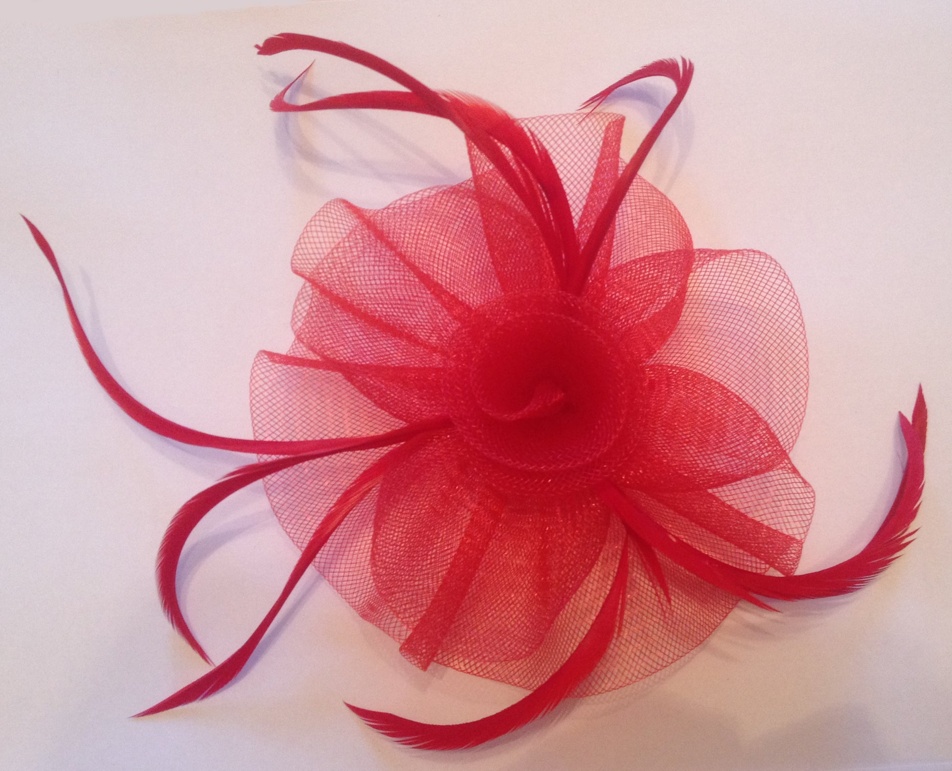Red Fascinator, Suitable for any occasion including cocktail parties, a day at the races, corporate events, funerals and other formal occasions