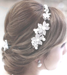 Floral Crystal & Pearl Hair Vine