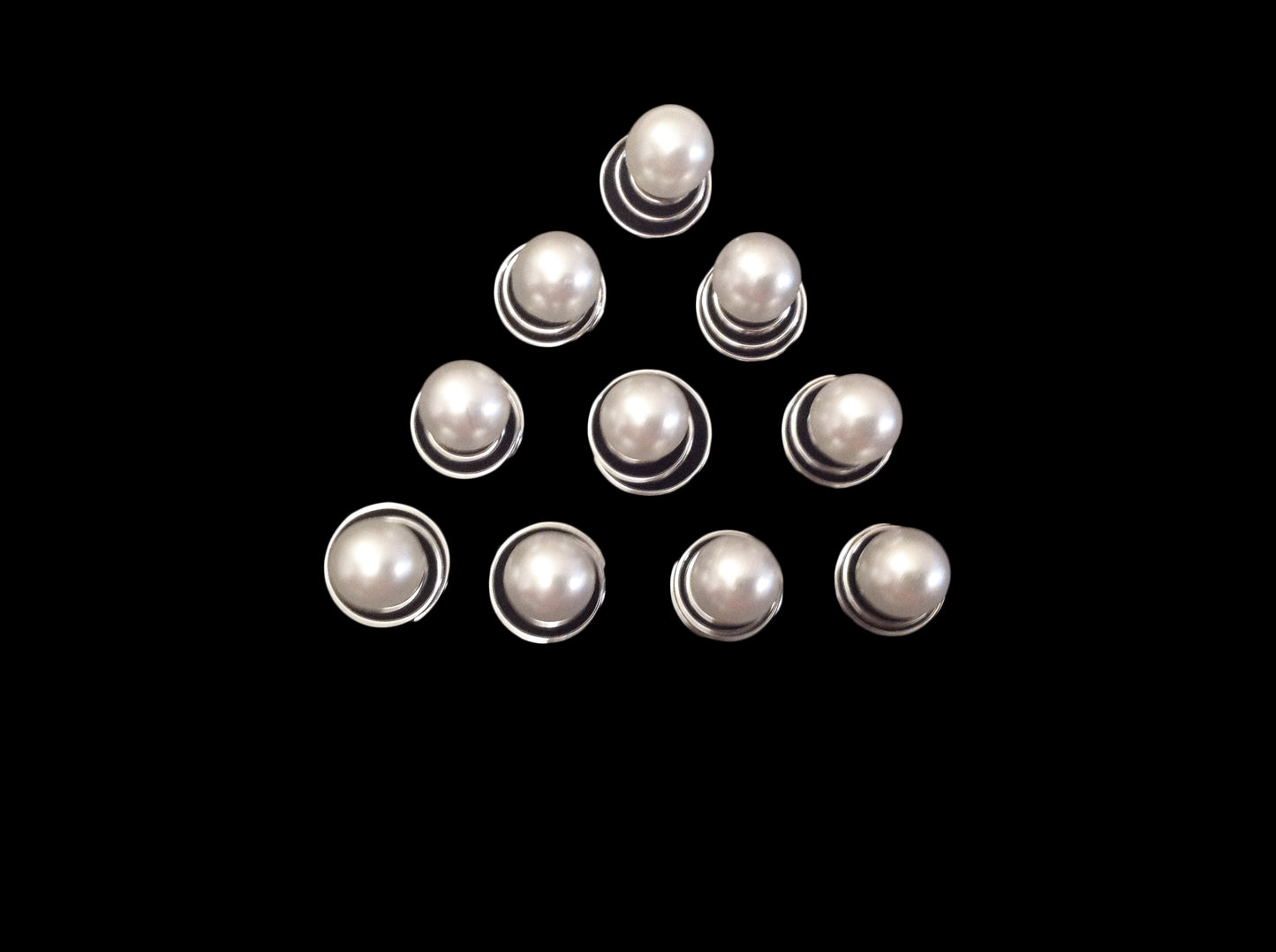Classic Pearl Hair Jewels, create a classic and feminine look by adding these faux pearl hair jewels, coils, spirals, twists to your outfit. The perfect decoration for all special occasions including communion, proms and weddings